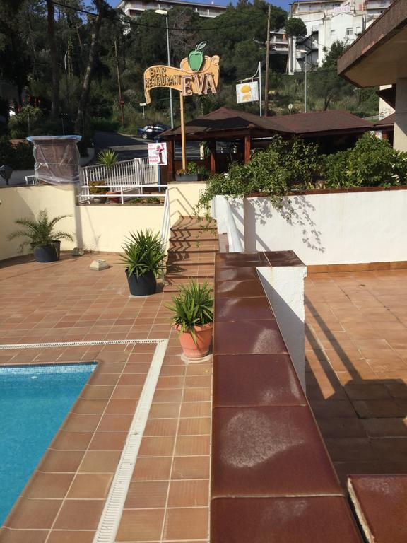 Apartamentos Eva Costa Brava 外观 照片