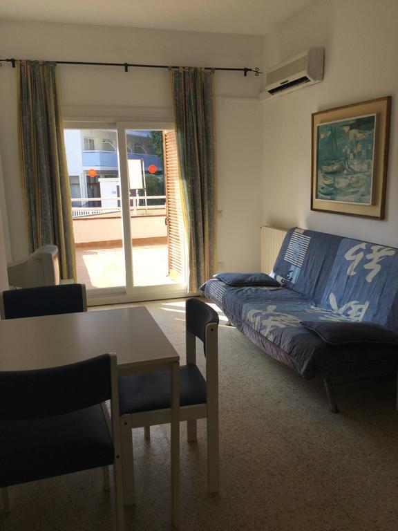 Apartamentos Eva Costa Brava 外观 照片
