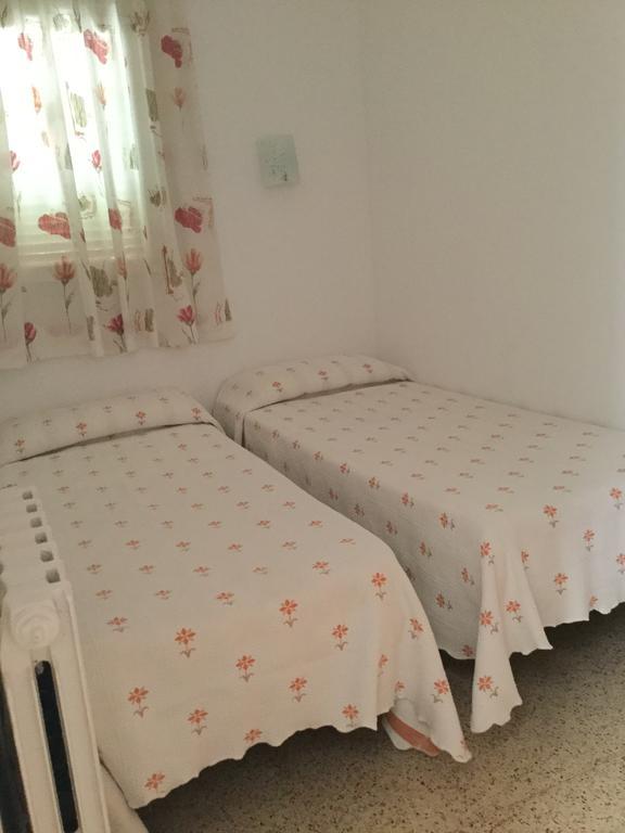 Apartamentos Eva Costa Brava 外观 照片