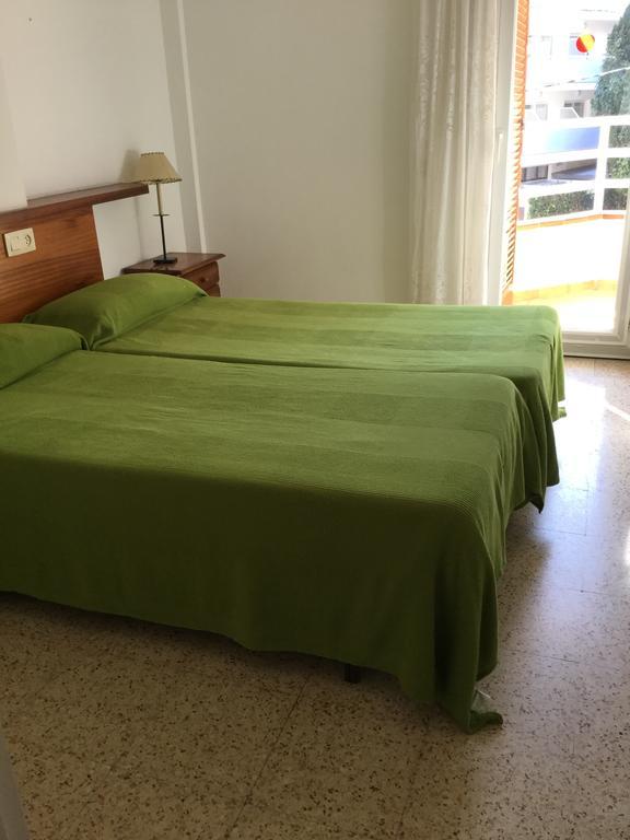 Apartamentos Eva Costa Brava 外观 照片
