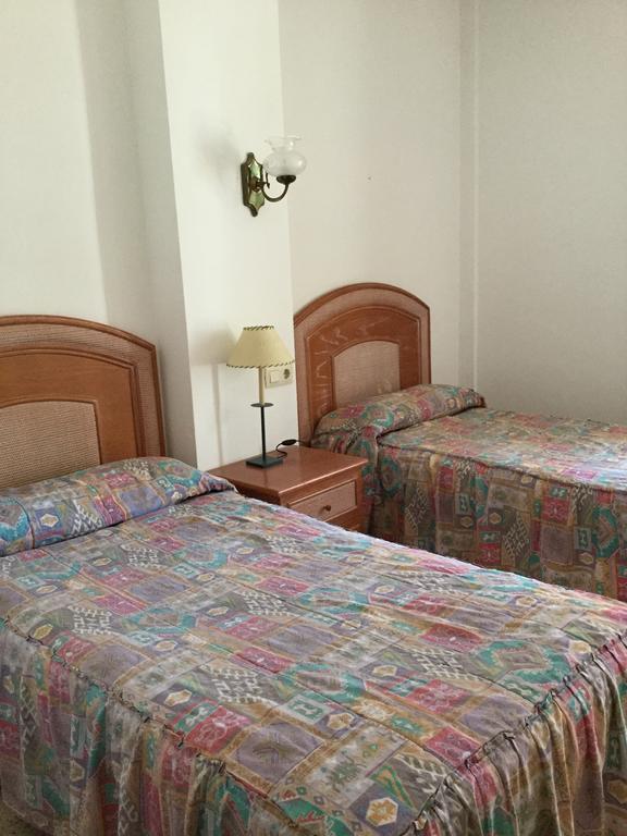 Apartamentos Eva Costa Brava 外观 照片