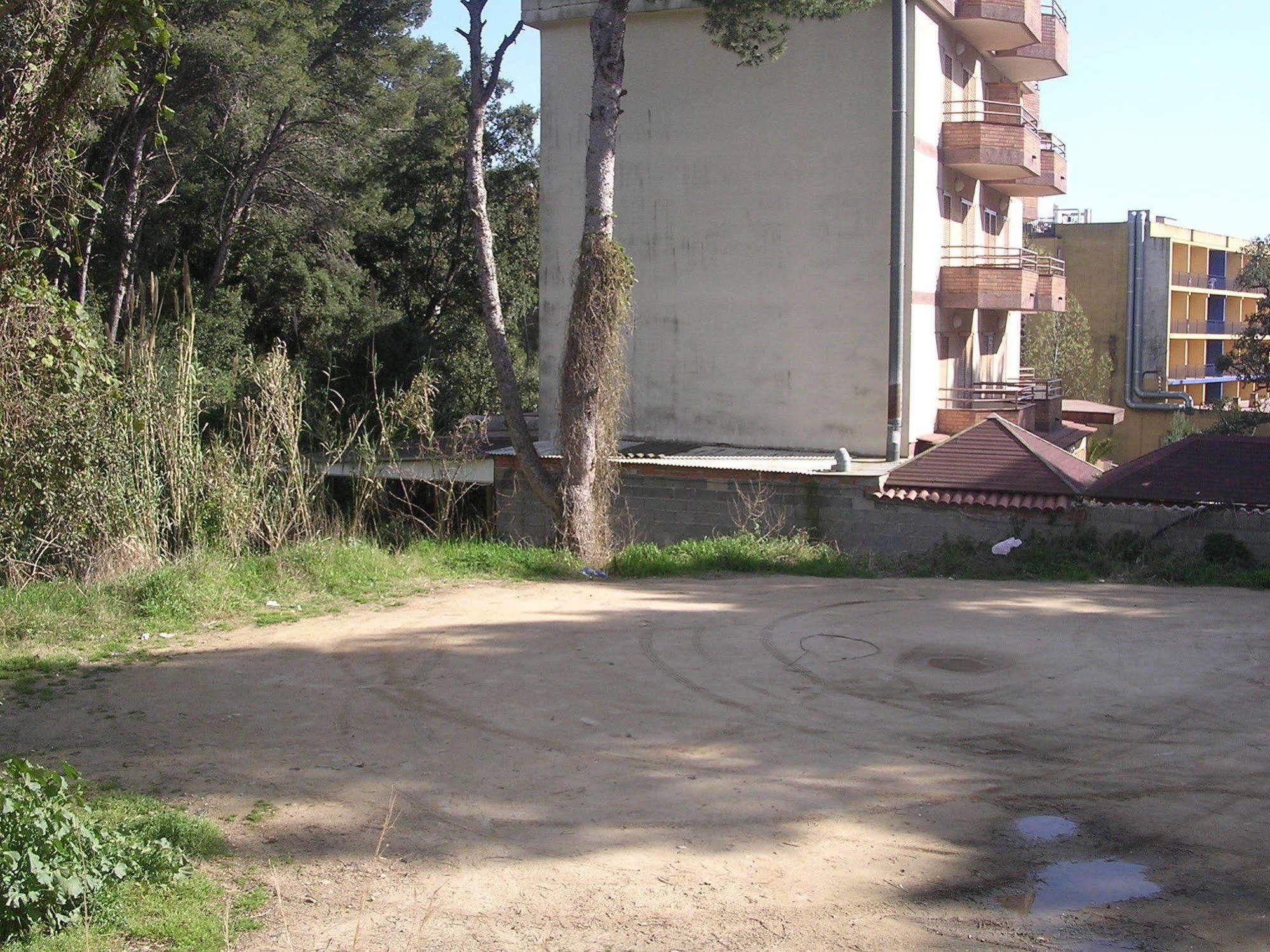 Apartamentos Eva Costa Brava 外观 照片