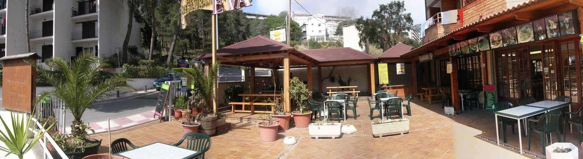 Apartamentos Eva Costa Brava 外观 照片